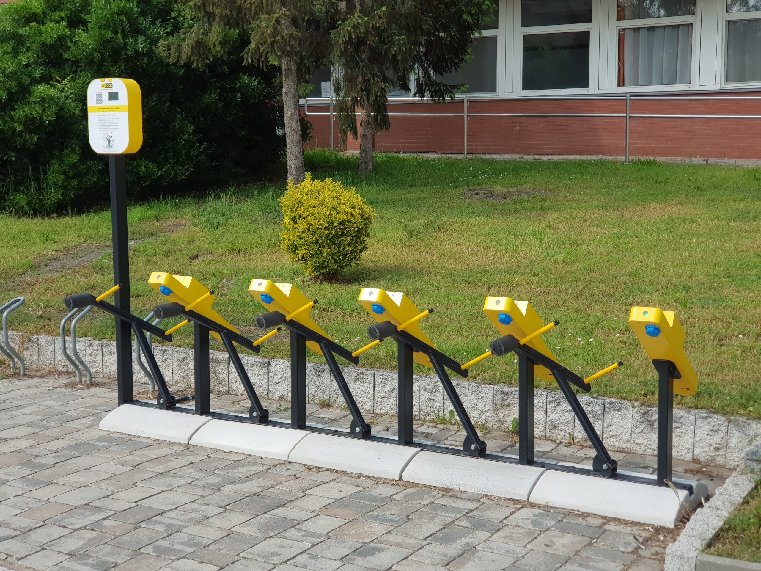 5 dock station 4_3 5 dock station 4_3